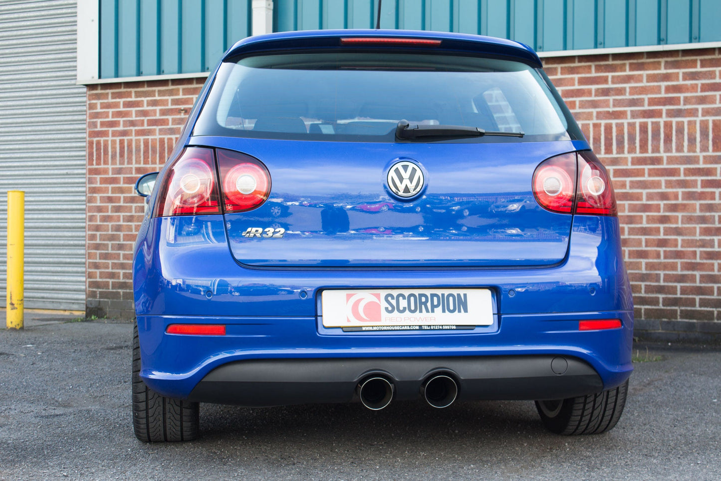 Scorpion SVW039 VW Golf MK5 R32 Resonated Cat-Back System | Casma UK